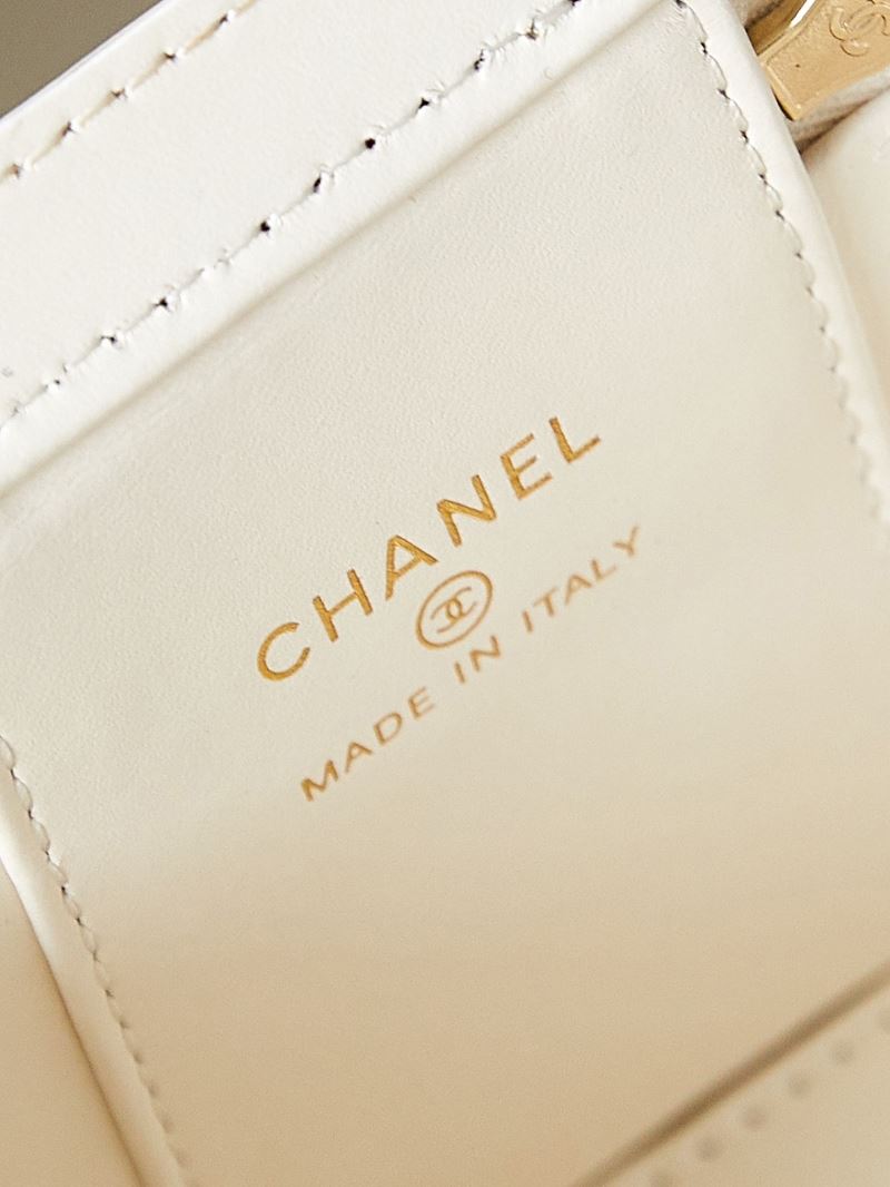 Ch**el cosmetic bags